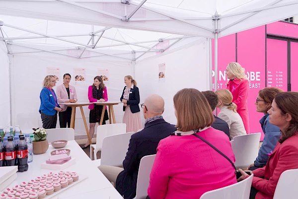 Pinkcube in Bern Bild 7